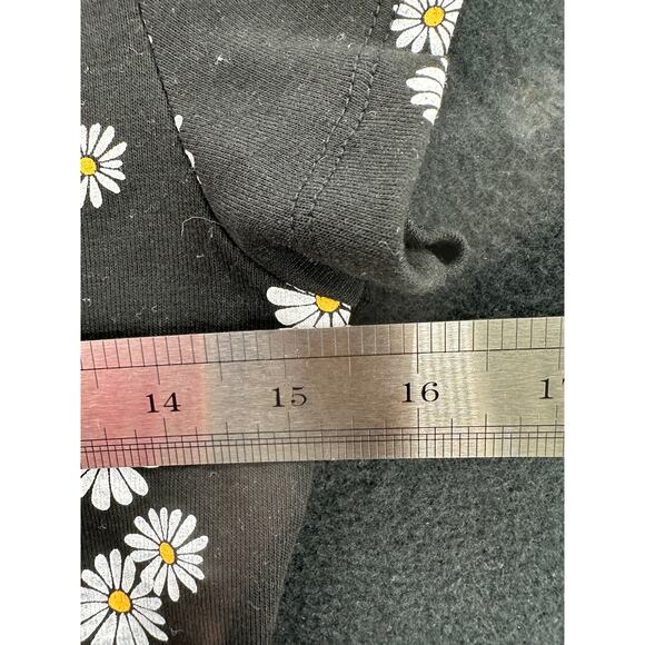 NWT SO Black daisy Floral Square Neck Short Sleeve Mini Dress Womens Size Medium - Picture 5 of 7